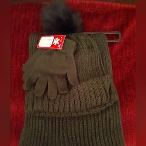 Scarf Hat Glove Set